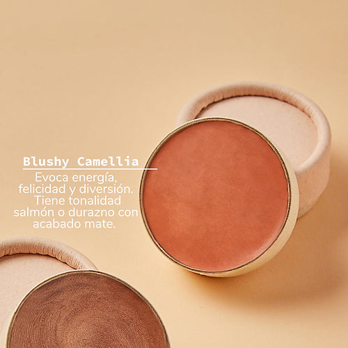 Maquillaje cremoso amigables con el medio ambiante Izana Naturals