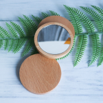 Espejo de bambú cosmética orgánica Izana Naturals2